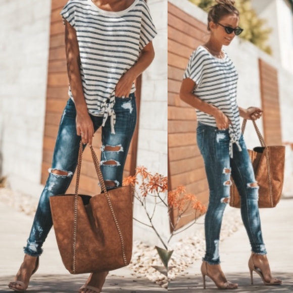 NEW! Kan Can  Mid-Rise Distressed Skinny Jeans - Picture 3 of 8